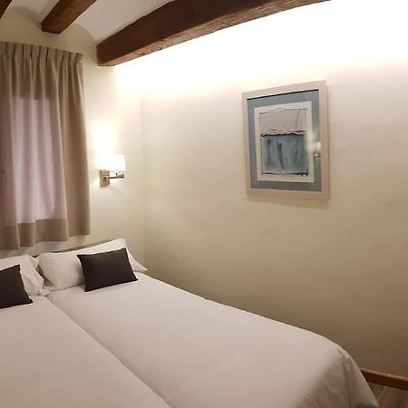 Casa Gabalda Apartamentos Valderrobres Buitenkant foto